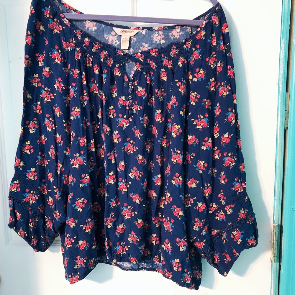 Women Top Arizona Jean Co size 1X JR Plus